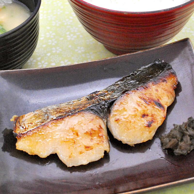 Sawara Saikyouzuke Zen (A set meal with Spanish mackerel marinated in Kyoto-style miso)